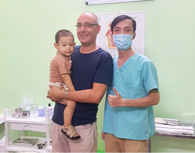 Khi nào cần nội soi tai mũi họng?